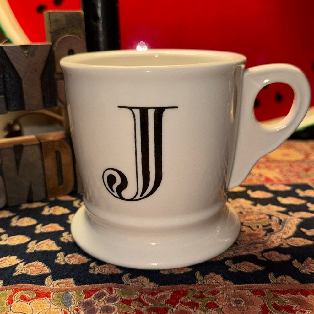 🆕☕️NO BRAND Cream Ceramic/Black Monogram “J” 12 Ounce Coffee Mug